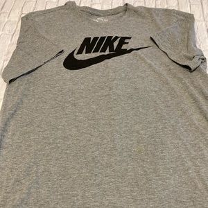Men’s Nike T-Shirt